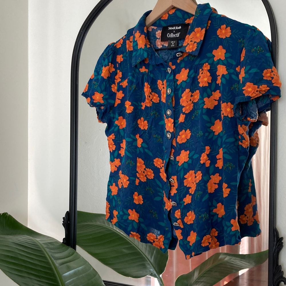 Blue and Orange Floral Button-Up Shirt with the cuties buttons